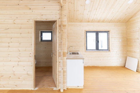 370 SQ FT Insulated Pine Log Cabin Tiny House Package – Multiple Options – Energy - Efficient Design - with PACKAGE KIT (WITHOUT ELECTRICAL / ASSEMBLED) | Sold by Uncle Wiener's Wholesale