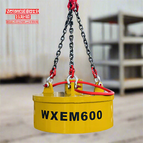 Heavy-duty yellow electric lifting magnet suspended by chains
Battery-powered scrap metal electromagnet 12V/24V industrial grade
Excavator lifting scrap metal with 23.6-inch and 40-inch electric magnet
