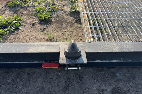 24FT container skid with forklift pockets and steel grating – Model 522624
Heavy-duty 44FT container base for transport and storage – Model 522644