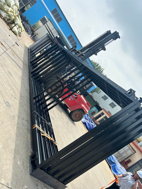 24FT container skid with forklift pockets and steel grating – Model 522624
Heavy-duty 44FT container base for transport and storage – Model 522644