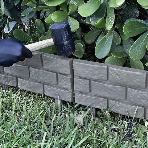 Flexible Brick Garden Edging – 4 Piece Set Installed
Interlocking Stone-Style Lawn Border – Close-Up View
Garden Landscape Fence Panels – Curved and Straight Setup
Plastic Garden Edging Panels – Brick Design in Flower Beds
Outdoor Edging Fence – Tool-Free Installation Pieces