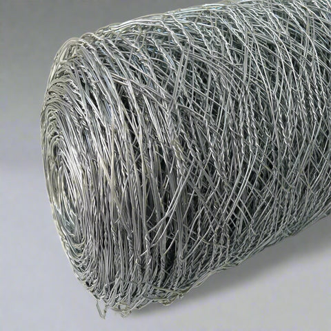 "5 FT x 100 FT Chicken Poultry Wire Fence Roll 320635"
"20 Gauge Hexagonal Wire Mesh for Poultry and Gardens"
"Durable Galvanized Chicken Wire Fence for Outdoor Use"