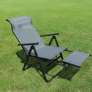 Outdoor ergonomic recliner chair – front angle view
Folding mesh camp chair in lounging position
Foldable chair with footrest deployed
Compact folded view of portable recliner