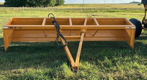 14 FT Industries America Box Blade Scraper – Side Angle
16 FT Heavy-Duty Box Scraper with Hydraulic Tilt – Top View
Box Blade for Tractor with Reinforced Rear Blade
Grading Scraper Attachment – Front Side with Hydraulic Arms