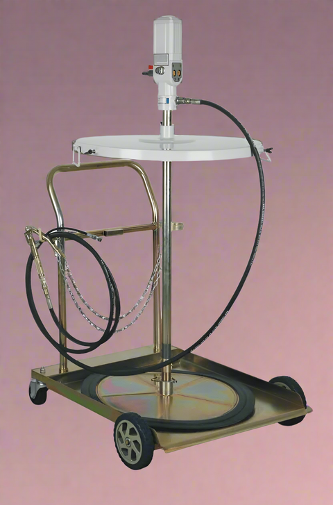 “Mobile 5:1 oil pump kit with hose reel and digital meter”
“Industrial air-operated oil transfer system on trolley”
“Pneumatic oil pump for 55-gallon drum with 12 ft hose”
“Heavy-duty drum cart oil dispensing system”
“Oil pump with digital control valve and large wheels”