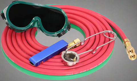 Complete Victor Type Welding & Cutting Torch Kit with Red Hose
Welding Torch Regulators and Accessories – UW1502
Full Acetylene & Oxygen Torch Set with Tips and Goggles