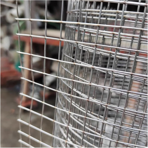 VEVOR Galvanized steel wire fence, model: SS12122425G, 640*140*140mm - with | Sold by Uncle Wiener's Wholesale