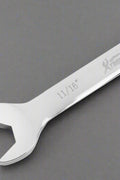 12-piece chrome folding ratchet wrench set with case
Compact ratchet wrench set with metric and SAE tools
Heavy-duty chrome-plated ratcheting wrenches
Silver mechanic wrench kit in a foldable organizer
