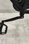 Deviant 26 inch fat tire bike side view on beach
Close-up of Shimano gear and disc brakes
All-terrain mountain bike with wide tires
Fat bike for snow, sand, and trails - Deviant 26 inch