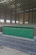Dock leveler ramp aligning with trailer