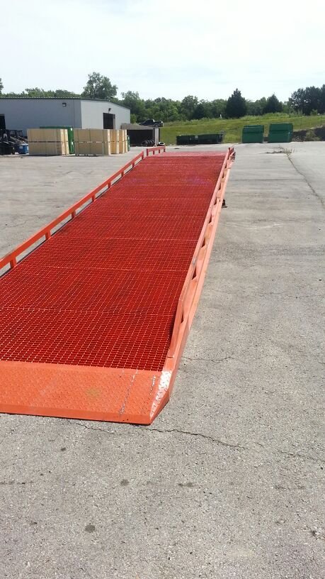 NEW 33,000 LBS HEAVY - DUTY STEEL LOADING DOCK – 40FT INDUSTRIAL SHIPPING & TRUCK DOCK - with | Sold by Uncle Wiener's Wholesale