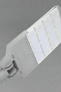 400W LED street light IP65 waterproof housing
600W high lumen yard light adjustable mounting
Gray outdoor LED security light fixture close-up
Side view of LED light with heat sink fins
Daylight white LED floodlight for outdoor use