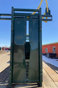 Front view of livestock squeeze chute with headgate
Side access cattle chute with secure latching panels
Cattle chute showing anti-slip flooring
Galvanized steel construction on the squeeze chute
Cattle chute in an outdoor ranch environment
Manual headgate opening on the chute