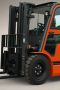 CanLift 5,500 lb electric forklift front side view

Side profile of electric forklift with red cabin

CanLift warehouse forklift with 4-foot lift

Battery-powered forklift in industrial setting

Forklift with cabin and side shift attachment