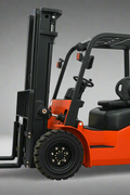 CanLift 5,500 lb electric forklift front side view

Side profile of electric forklift with red cabin

CanLift warehouse forklift with 4-foot lift

Battery-powered forklift in industrial setting

Forklift with cabin and side shift attachment
