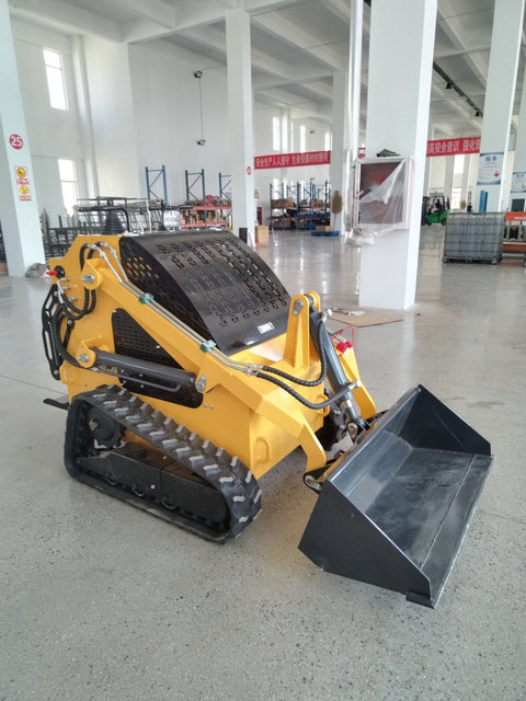 “T380 compact skid steer loader with rubber tracks”

“T460 mini tracked loader for landscaping and excavation”

“Heavy-duty skid steer with universal quick attach plate”

“Tracked compact construction loader in yellow”