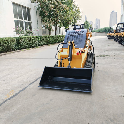 “T380 compact skid steer loader with rubber tracks”

“T460 mini tracked loader for landscaping and excavation”

“Heavy-duty skid steer with universal quick attach plate”

“Tracked compact construction loader in yellow”