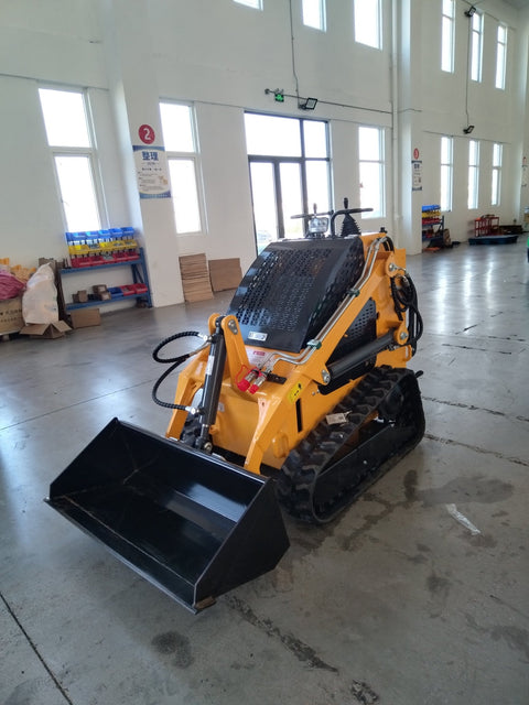 “T380 compact skid steer loader with rubber tracks”

“T460 mini tracked loader for landscaping and excavation”

“Heavy-duty skid steer with universal quick attach plate”

“Tracked compact construction loader in yellow”