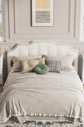 “White high gloss 2-drawer bedroom dresser”

“Black modern drawer chest with glossy finish”

“Modern white storage cabinet in bedroom setting”

“High gloss 8-drawer dresser for large storage”

“Contemporary white and black dressers for bedrooms”

