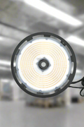 UFO LED High Bay Light with 3 power selectable settings – 240W/190W/140W
Durable aluminum UFO-style commercial LED light fixture
5000K daylight high bay LED ceiling light for warehouses and gyms