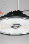 UFO LED High Bay Light with 3 power selectable settings – 240W/190W/140W
Durable aluminum UFO-style commercial LED light fixture
5000K daylight high bay LED ceiling light for warehouses and gyms